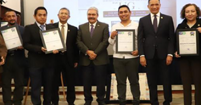  UG recibe premio SABINO en reconocimiento a sus Buenas  Prácticas Ambientales 
