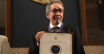 Distingue UG con Honoris Causa al Dr. Arturo Jiménez, referente internacional en ingeniería química