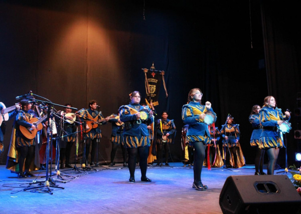 La Estudiantina de la ENMS de León participa en Encuentro Cultural de la RCO de la ANUIES