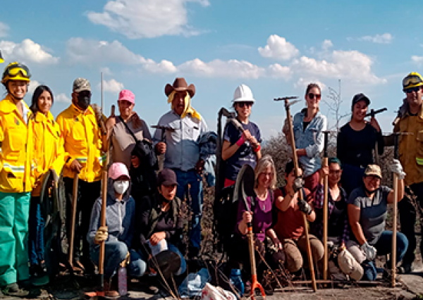 Catedrática y estudiantes de Geomática y Geografía ponen en alto el nombre de la UG 