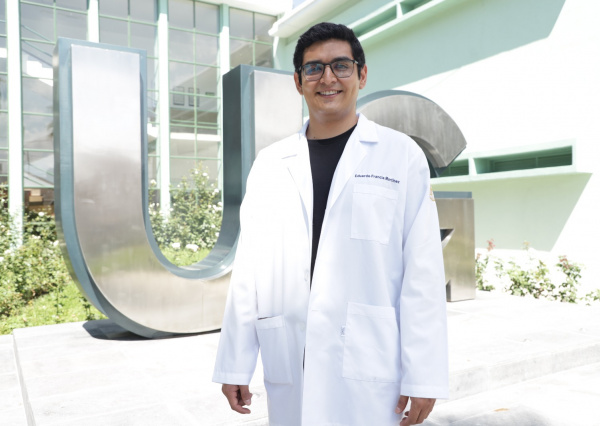 La Universidad es un semillero y un formador de conocimiento: Antonio Álvarez Canales