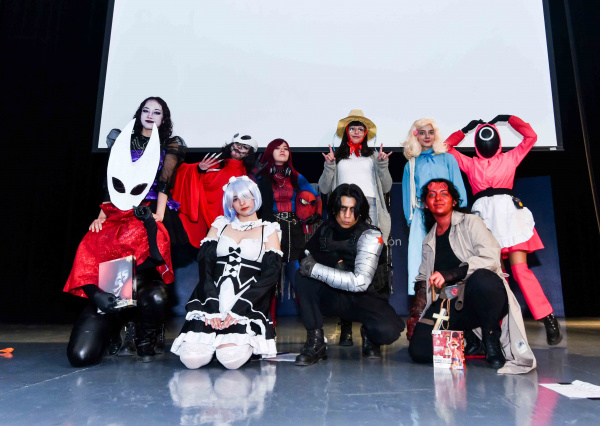 Comunidad estudiantil participa en concurso de Cosplay