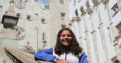 UG abre la convocatoria de becas y estímulos estudiantiles para el periodo escolar enero-junio 2021  