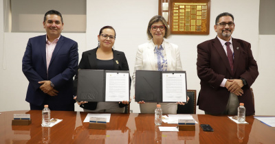 UG suscribe convenio con Archivo General del Estado