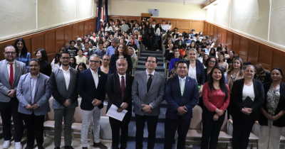  Realizan jornada académica en la UG para reflexionar sobre la importancia de la conservación de los glaciares 