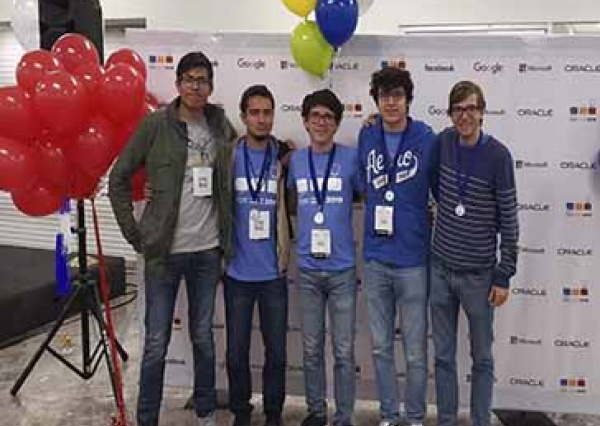 Alumnos de la UG representarán a México en concurso internacional de problemas matemático-computacionales