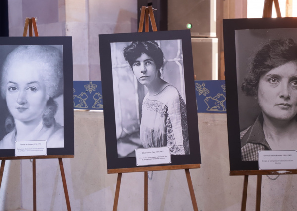 Trabajar sin cansancio y colectivamente, como lo hicieron las precursoras del voto femenino; el llamado de la Rectora General de la UG