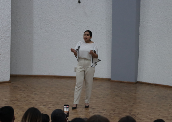 Se lleva a cabo el 15º Concurso de Oratoria y Declamación del CNMS