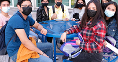 Benefician con becas, apoyos y estímulos a 20 mil 693 estudiantes