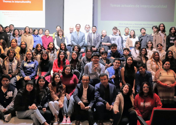 Se dicta en la UG Conferencia Internacional sobre Interculturalidad, Lectura y Escritura