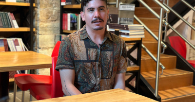 “Hay una manera más amable de aproximarse a la poesía”: Davo Valdés de la Campa