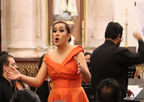 Se presenta con éxito Camerata Académica Universitaria