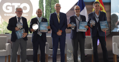 Distingue CEAG a estudiantes e investigadores UG