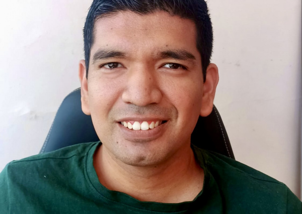 Artículo científico de estudiante UG es portada de revista indizada internacional