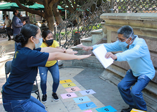 Quioscos de la Salud UG una orientación y atención en primer nivel para la ciudadanía 