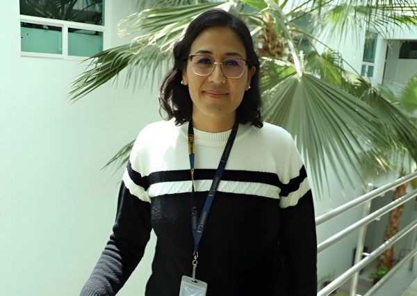 Dora Luz Almanza Ojeda impulsa el desarrollo de Inteligencia Artificial desde las aulas de la UG