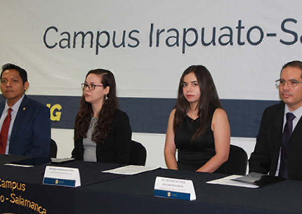 Presentan en DICIS desarrollos de sistemas mecatrónicos