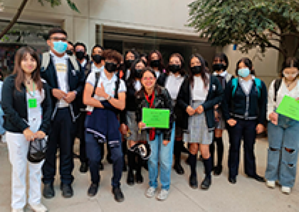 La DICIVA recibe a 250 estudiantes de bachilleratos en su día abierto 