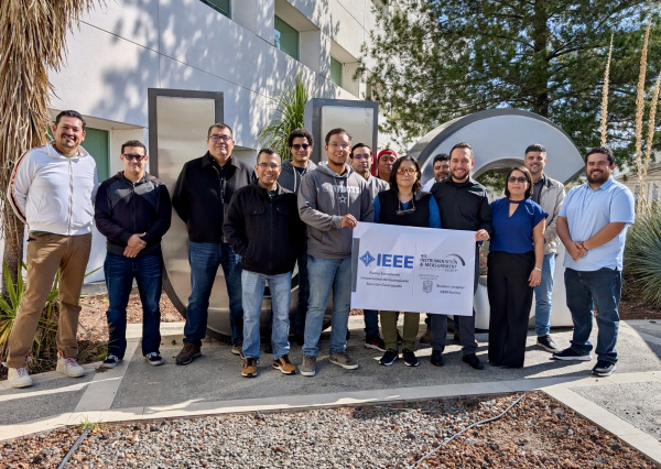 UG Yuriria fortalece investigación y desarrollo tecnológico con Capítulo Estudiantil IEEE