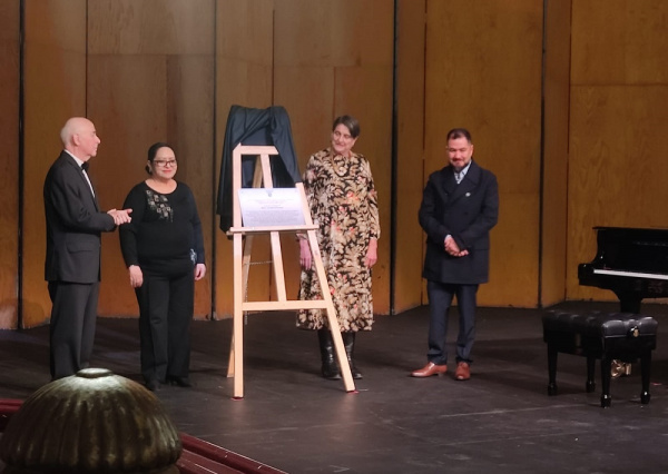 Homenajea la Universidad de Guanajuato al Mtro. Jorge Federico Osorio Puente
