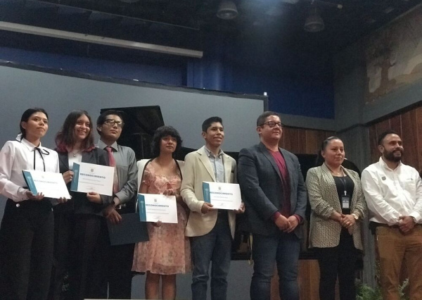 Finaliza 14° Concurso de Oratoria y Declamación del CNMS 