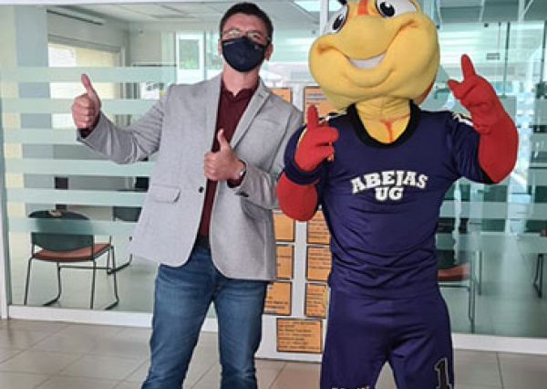 Sede Yuriria de la UG recibe visitantes de escuelas y Ayuntamientos en su día abierto