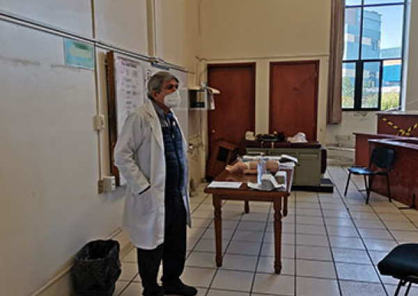 División de Ciencias de la Salud prioriza materias prácticas en el modelo híbrido