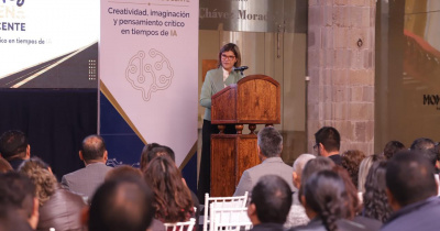 Analizan uso de la IA en las aulas durante la Jornada Juventudes en la Colmena 