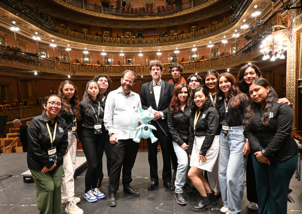 Espiral Foro Universitario, un viaje artístico hacia las profundidades marinas