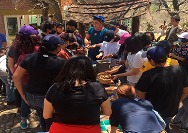 Conmemoran el Día Internacional de la Madre Tierra 2022 