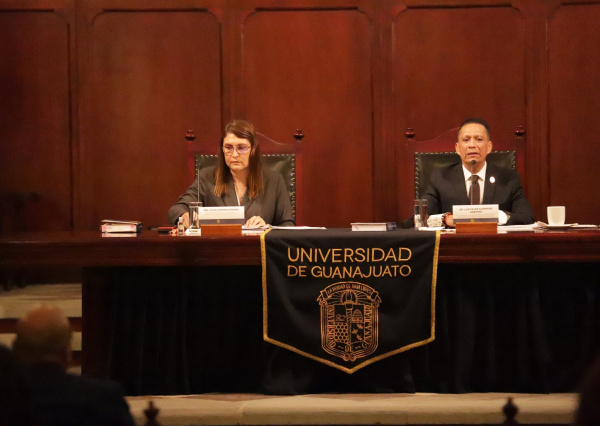 Asume Secretaría General de la UG la Dra. Graciela Ma. de la Luz Ruiz Aguilar 