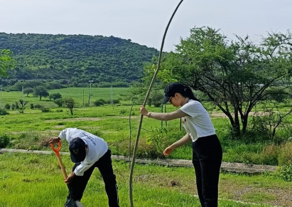 Realizan primera reforestación en el Ecosistema VIDA UG 