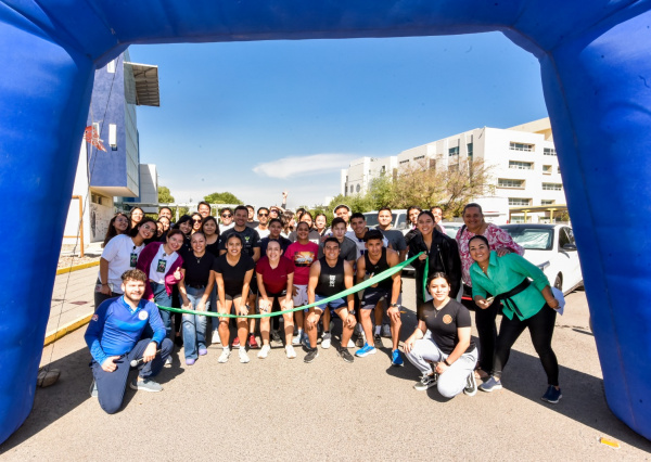 Corren por el cuidado del agua en el Campus León
