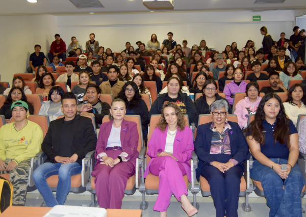 Docentes UG sopesan los derechos, justicia y acción para mujeres y niñas