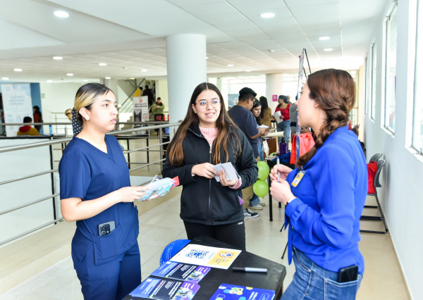 UG impulsa oportunidades de vinculación y empleo con la Jornada Laboral Universitaria 2026
