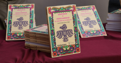 Investigador UG presenta reflexión contemporánea sobre la identidad nacional en su más reciente libro