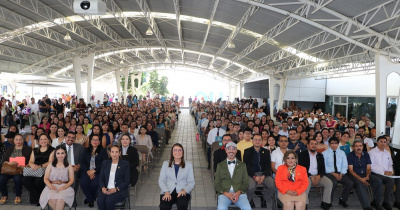 Egresada UG: Debemos estar orgullosos de ser abejas y llevar el nombre de tan prestigiosa entidad en alto 