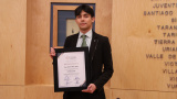 Premian a estudiante UG en el 12° Concurso de Ensayo de Investigación Legislativa