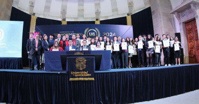 Reconocen a estudiantes sobresalientes del CNMS