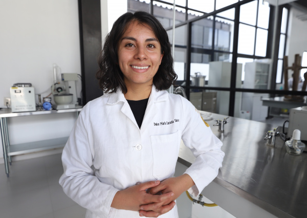 Estudiante de CINUG participará en el 9° Congreso Mundial de Avances en Nanotecnología RAN 2024