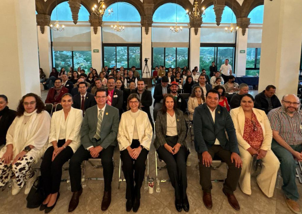 La Universidad de Guanajuato impulsa la participación estudiantil para promover una cultura de paz