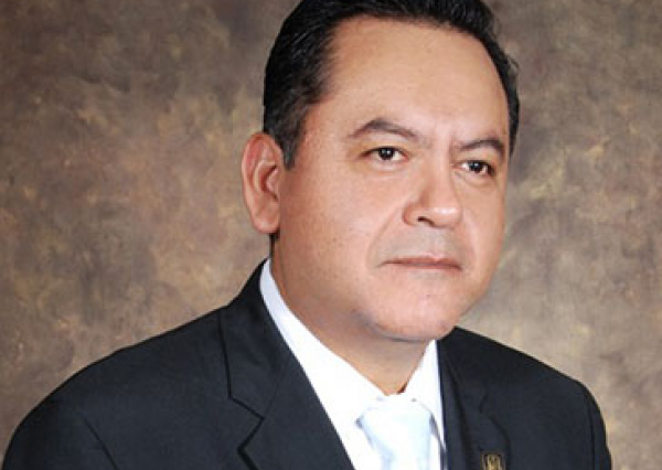 El Dr. Roberto Rodríguez dirigirá la División de Ciencias Sociales y Administrativas del Campus Celaya-Salvatierra