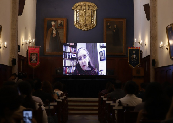 Marcela Lagarde: “La perspectiva de género en la universidad tiene que estar en el currículo, la investigación, en la intervención con la comunidad, en todo” 