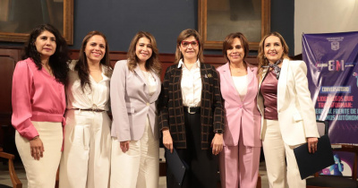 Autoridades femeninas de organismos autónomos comparten experiencias y perspectivas de liderazgo en la UG