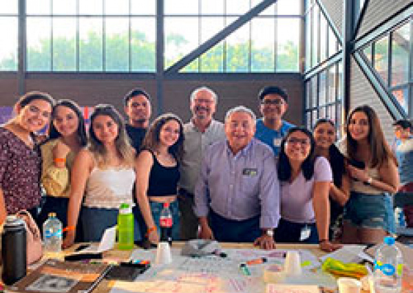 Estudiantes UG participan en el taller “Youth Jamboree” 