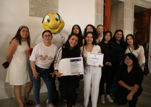 Habla en señas invita a su séptimo evento de clausura en la UG