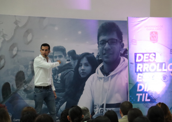 Prepara la Coordinación de Desarrollo Estudiantil un gran Día DE