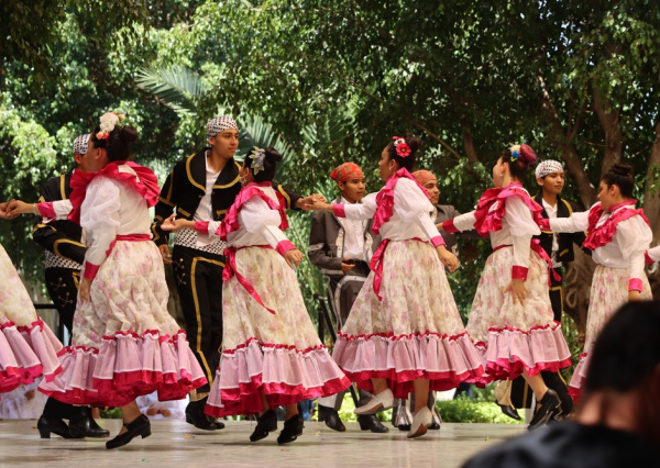 Estudiantes de nivel medio superior celebran, Encuentro Cultural 