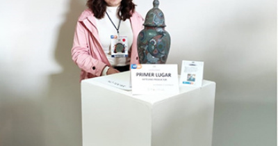  Estudiante UG gana premio a la creatividad artesanal en la categoría “artesano-diseñador”