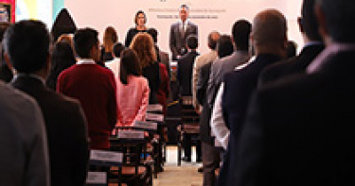  Se realiza la nominación de Claustro Académico en honor del Maestro Eugenio Trueba Olivares a la Biblioteca Central de la UG   